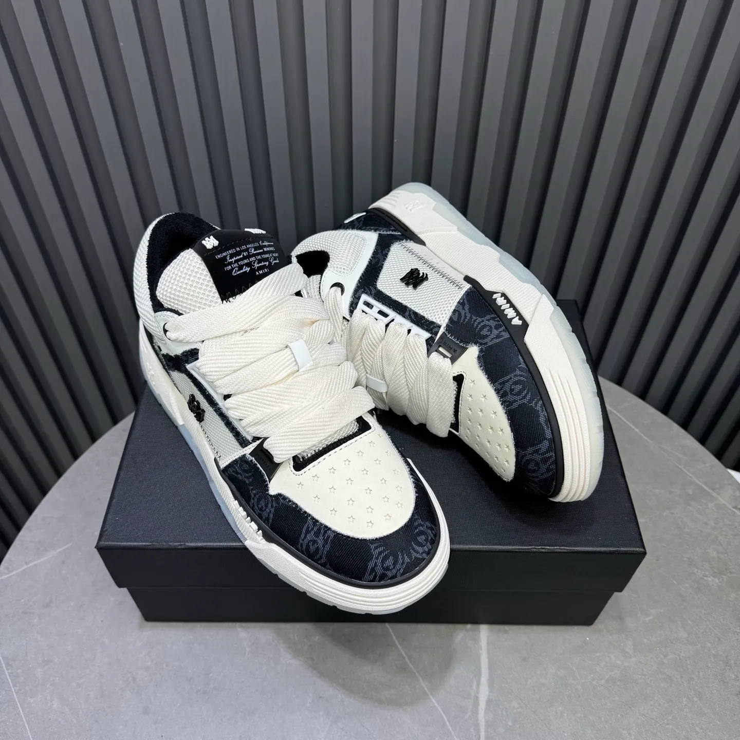 Men's shoes 💰660💰 AMIRI AMIRI trendy brand hot sale 🔥 Available all year round, couples 💑 Official website synchronization Imported fabrics 1⃣️ vs 1⃣️ replica, original factory special original sole, 35-45 (45. non-refundable)